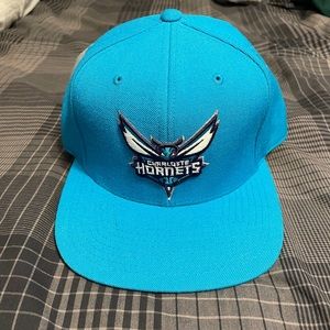 Charlotte Hornets Hat - 7 1/4
